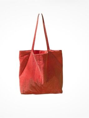 SAKS FIFTH AVE TOTE BAG RED